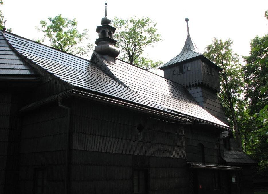 Zabytkowy kościół – sanktuarium św Jakuba w Szczyrku